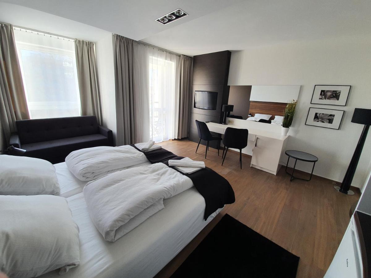 Prywatny Apartament W Hotelu Diva Spa كولوبرزيغ المظهر الخارجي الصورة