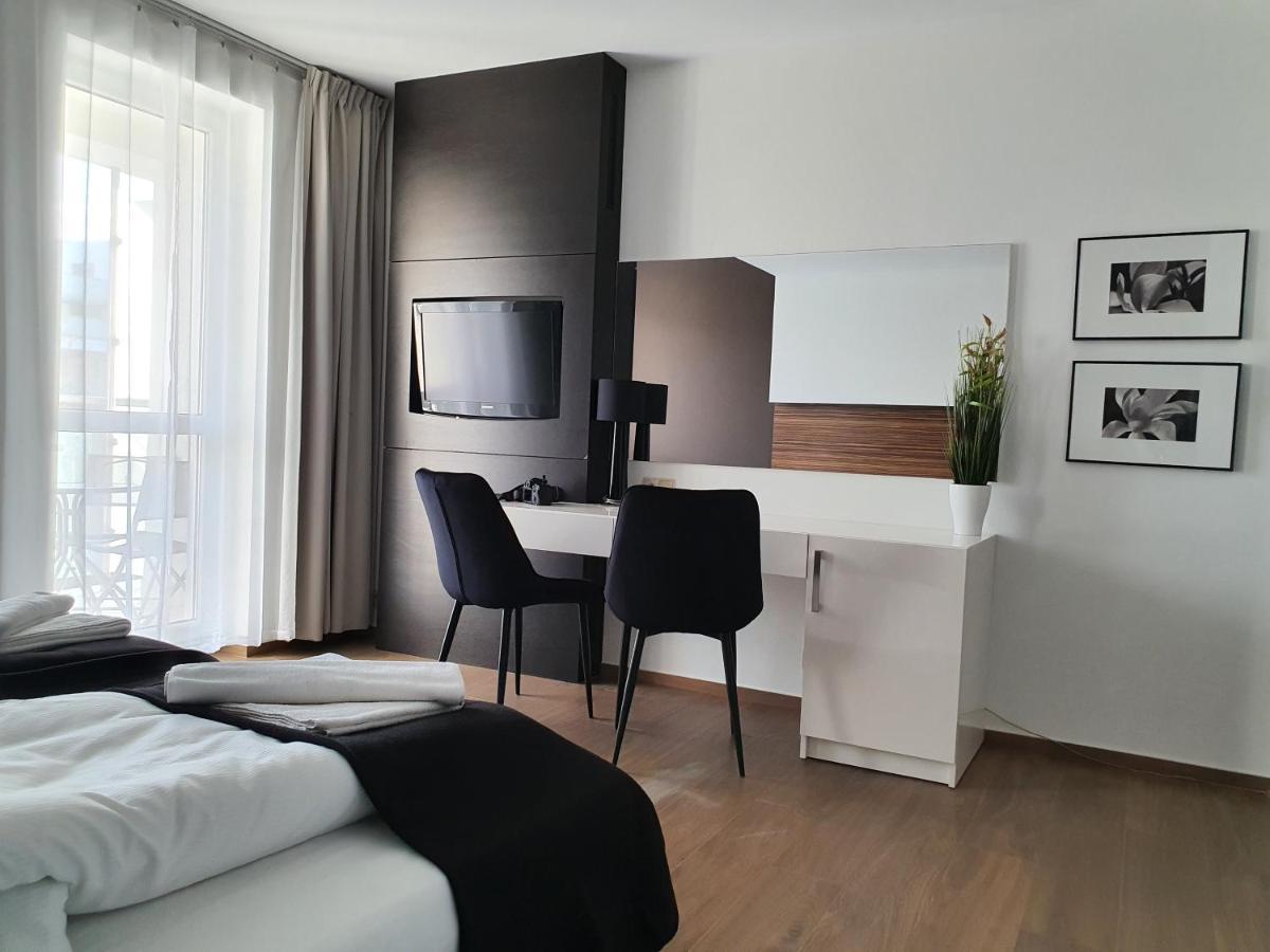 Prywatny Apartament W Hotelu Diva Spa كولوبرزيغ المظهر الخارجي الصورة